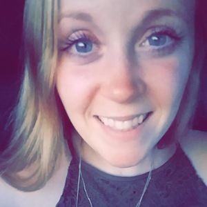 Meet your Posher, Alexandrea